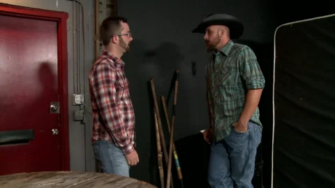 Men Over 30: Bend Over, Daddy - Get Fisted