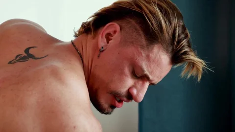 Rawhole - Athletic Deivid Miniero ass fucked getting facial