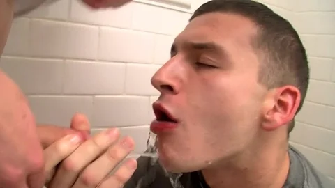 Dustin loves That Piss & sperm! - Dustin Fitch & Roman