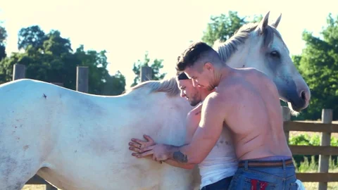 FalconStudios - Bodybuilder Rocco Steele in boots kissing